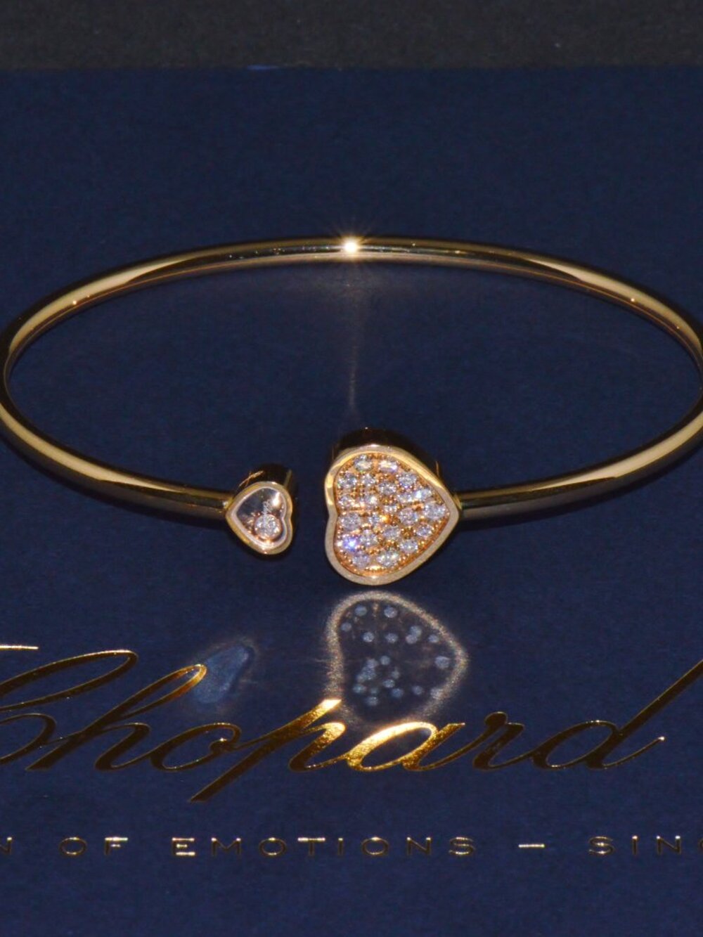 Authentic Chopard Happy Hearts 0.45ct Diamond Open Bangle Bracelet in 18K Gold